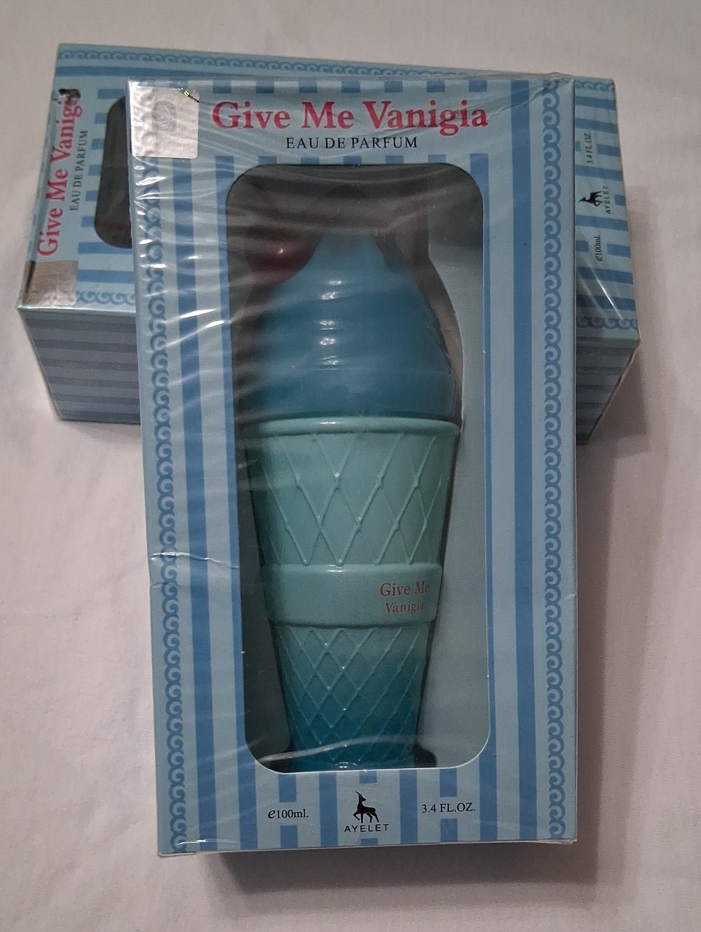 Give Me Vanigia, Blue Ice Cream Bottle
